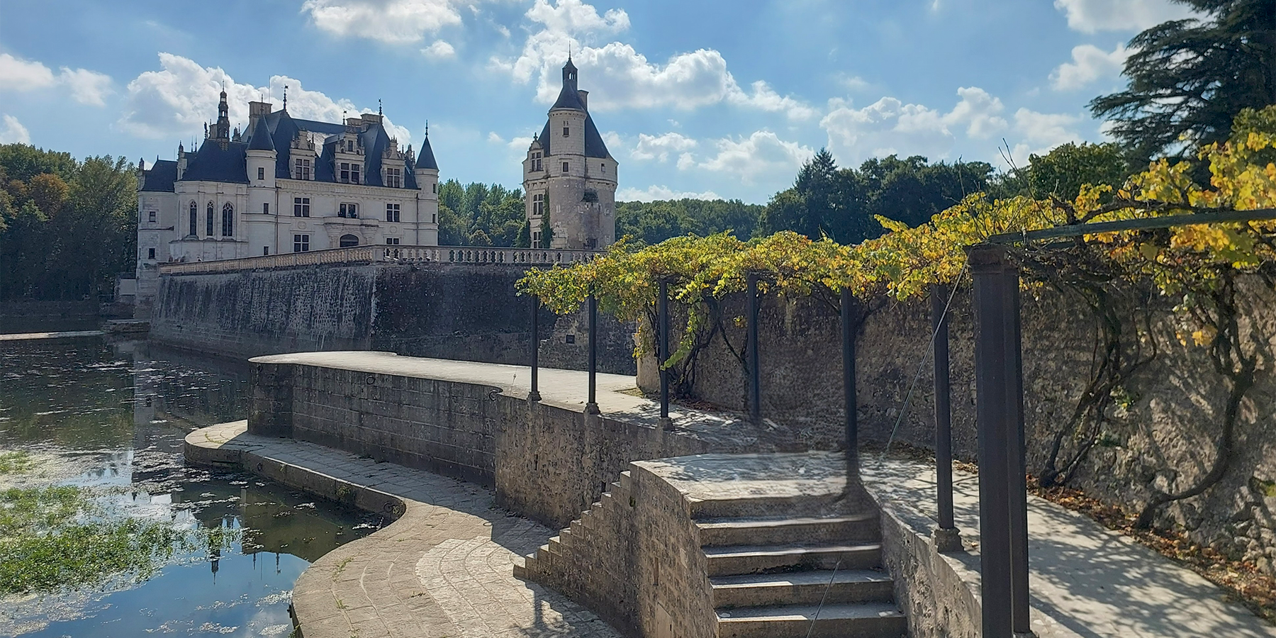 Chateau de Chenonceau (Chateau & Grounds), Loire Valley, France by Vicki Rothwell